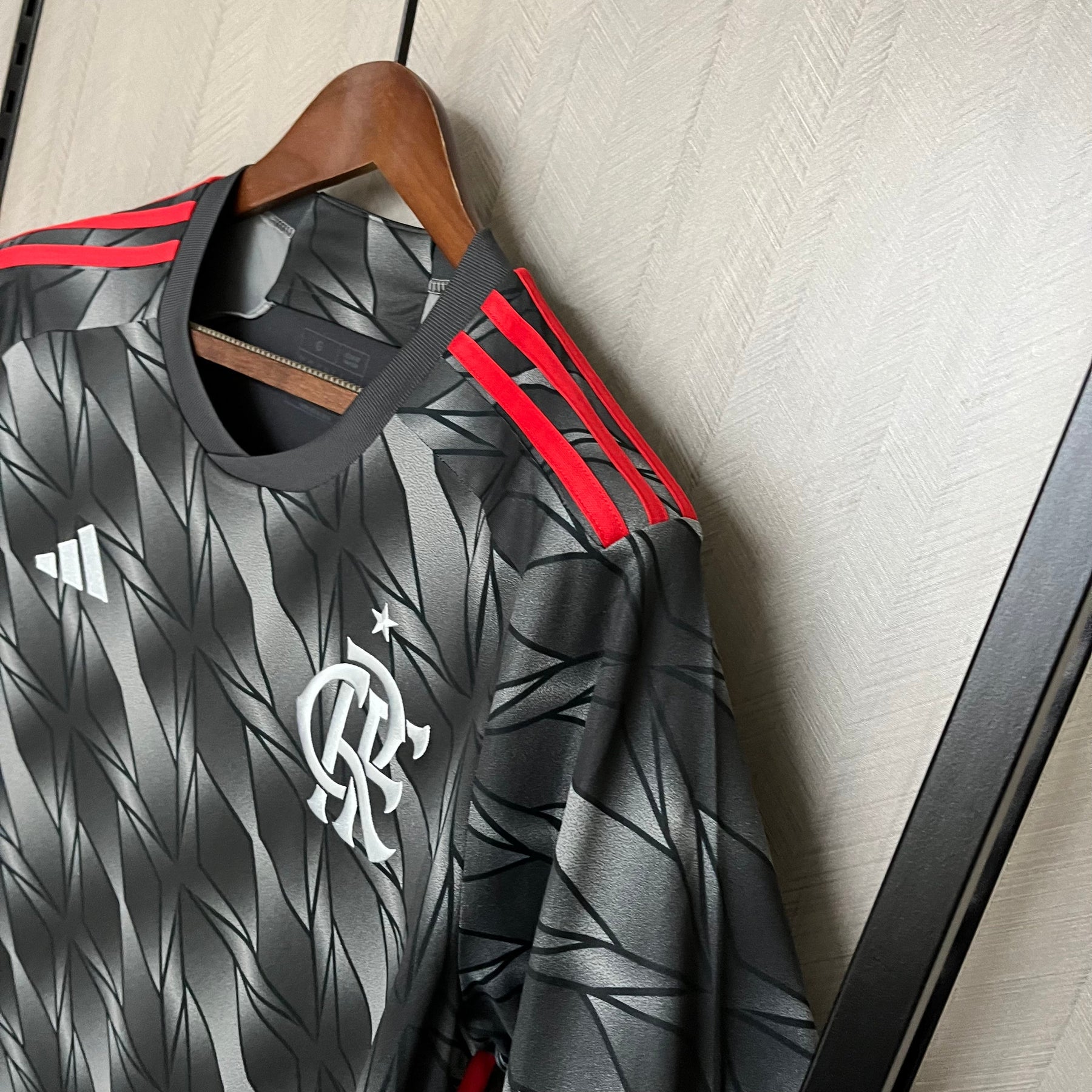 Camisa Flamengo III 24 Adidas - Cinza - Torcedor Feminina