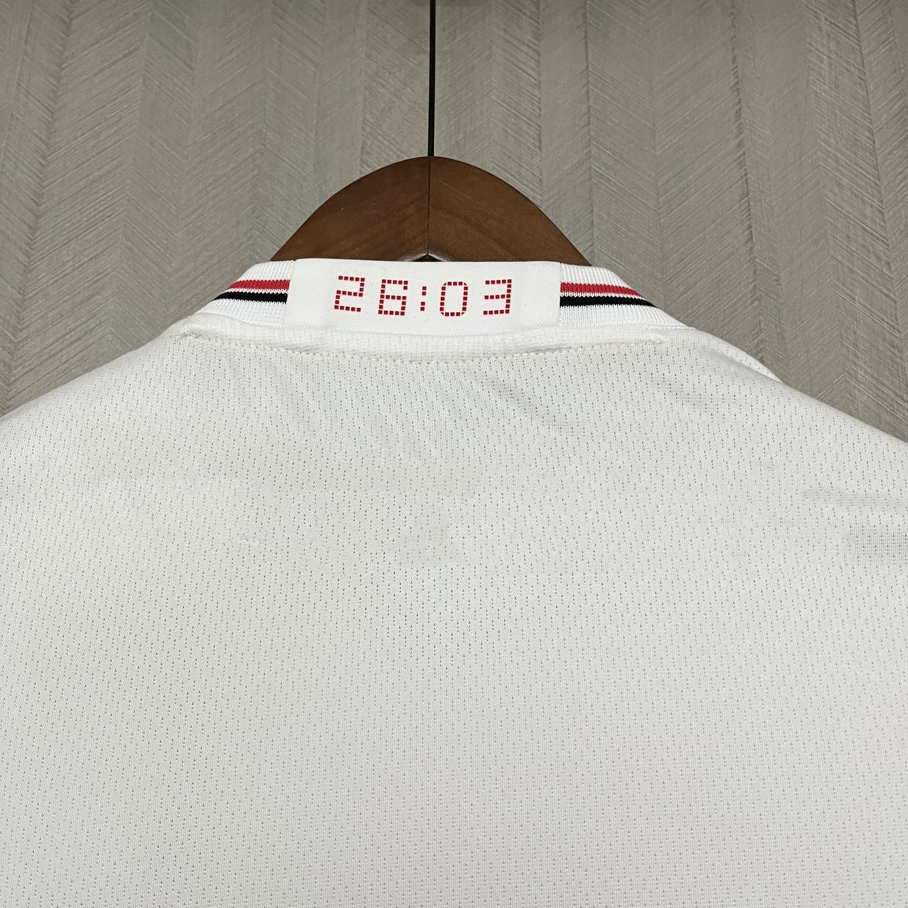 Camisa São Paulo 25/26 Casa New Balance - Branco+Vermelho - Torcedor Feminina
