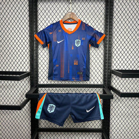 Kit infantil - Holanda 24/25